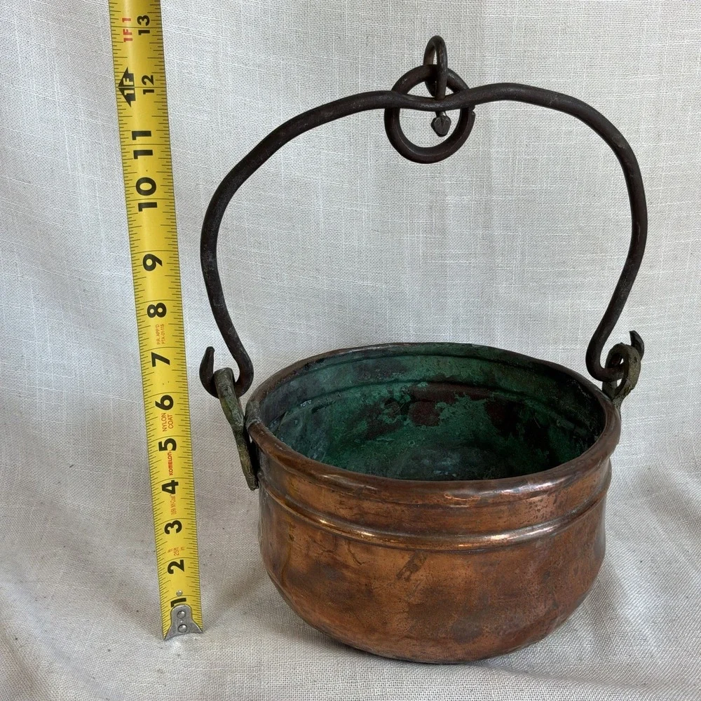 Antique Hand-Hammered Copper Cauldron w/ Wrought Iron Bail‎ Handle 8